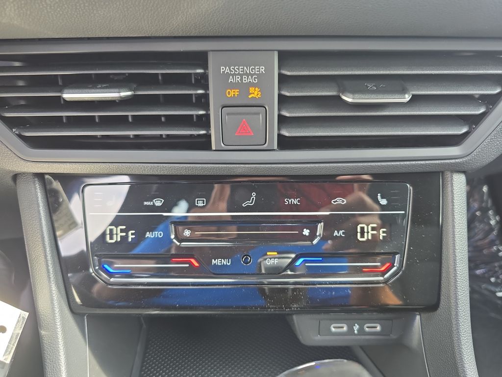 2025 Volkswagen Jetta 1.5T Sport photo