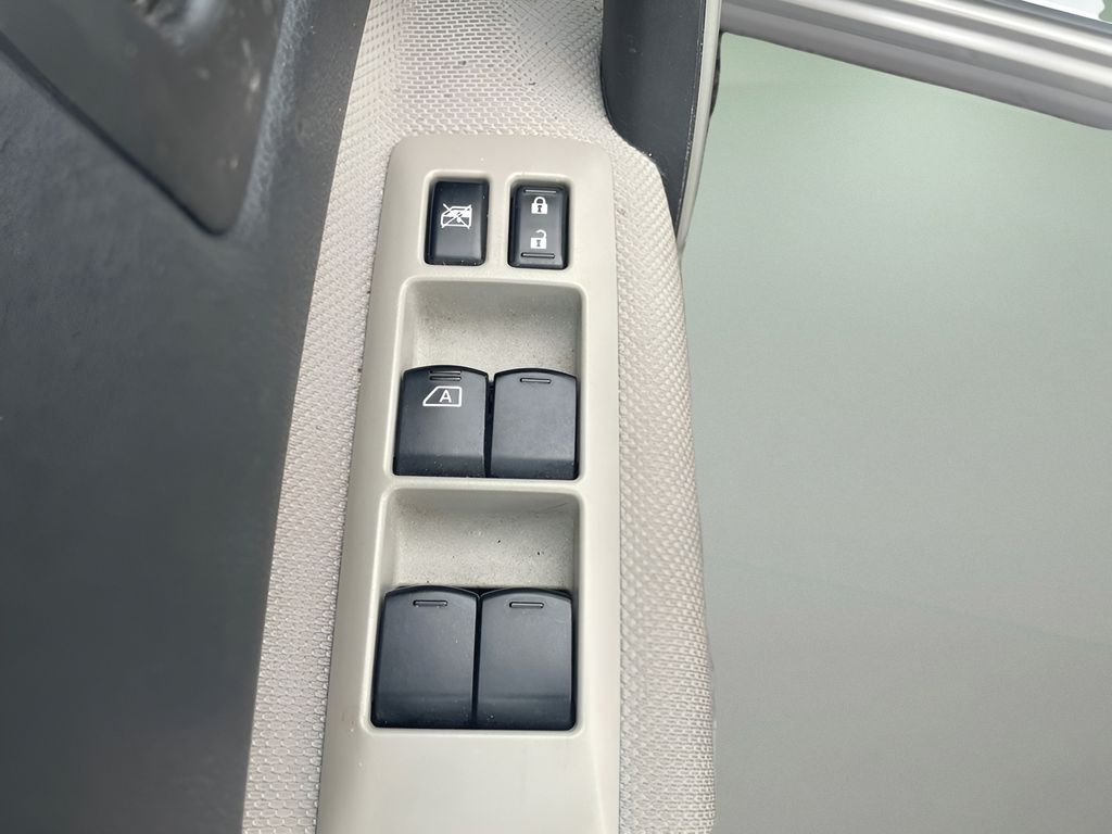 Used 2015 Nissan Rogue Select SUV