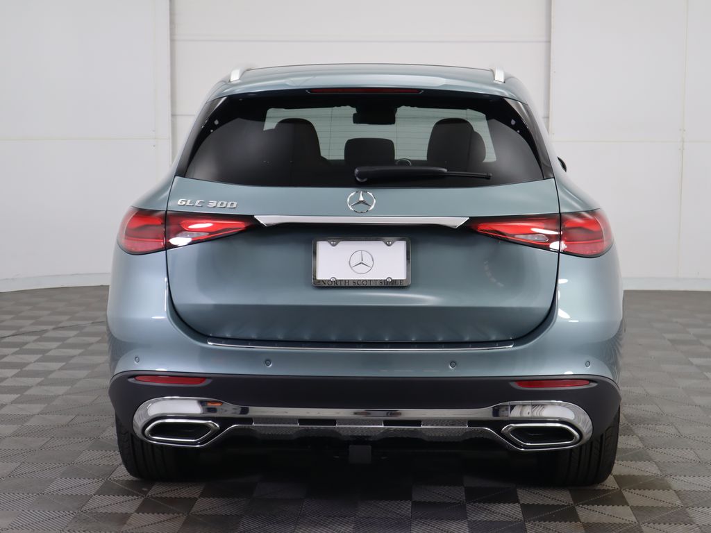 2025 Mercedes-Benz GLC 300 6