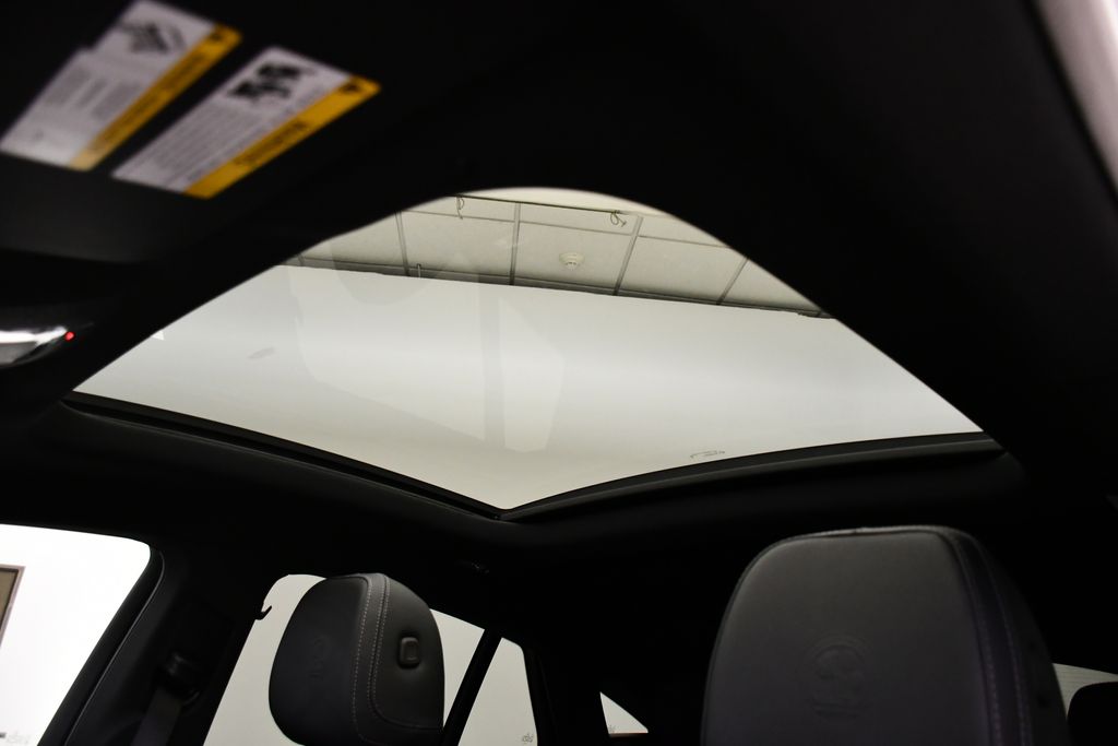 Thumbnail: 2026 Mercedes-Benz GLE - 18