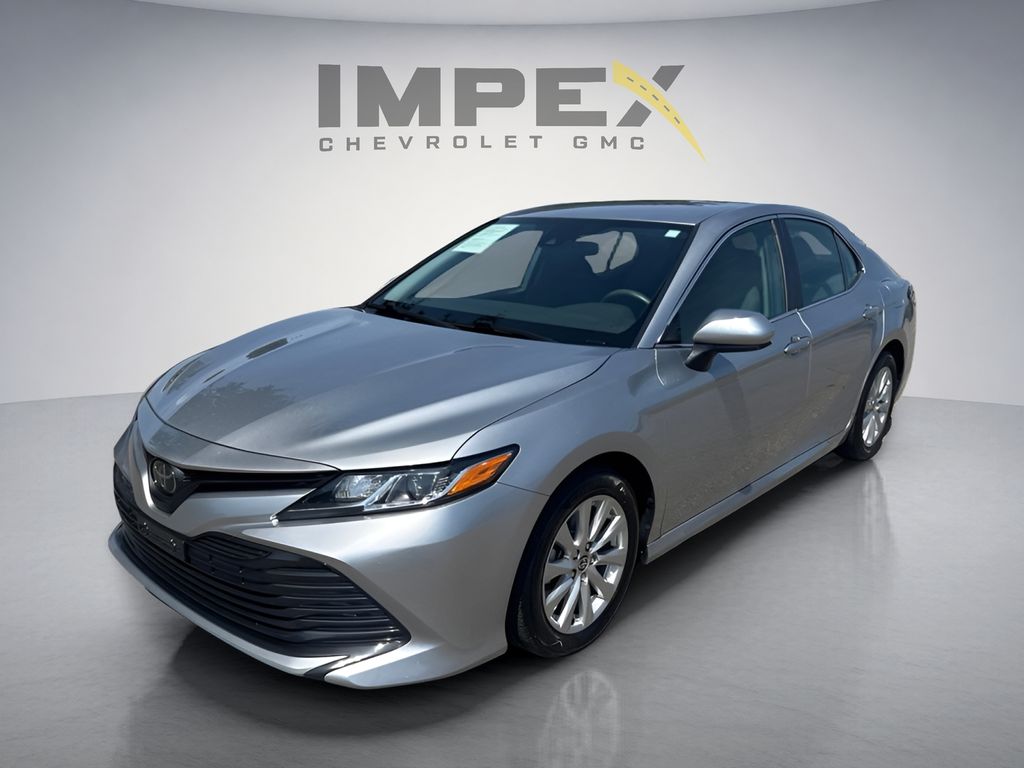 Celestial Silver Metallic 2020 Toyota Camry Sedan Front-Wheel Drive 8-Speed Automatic