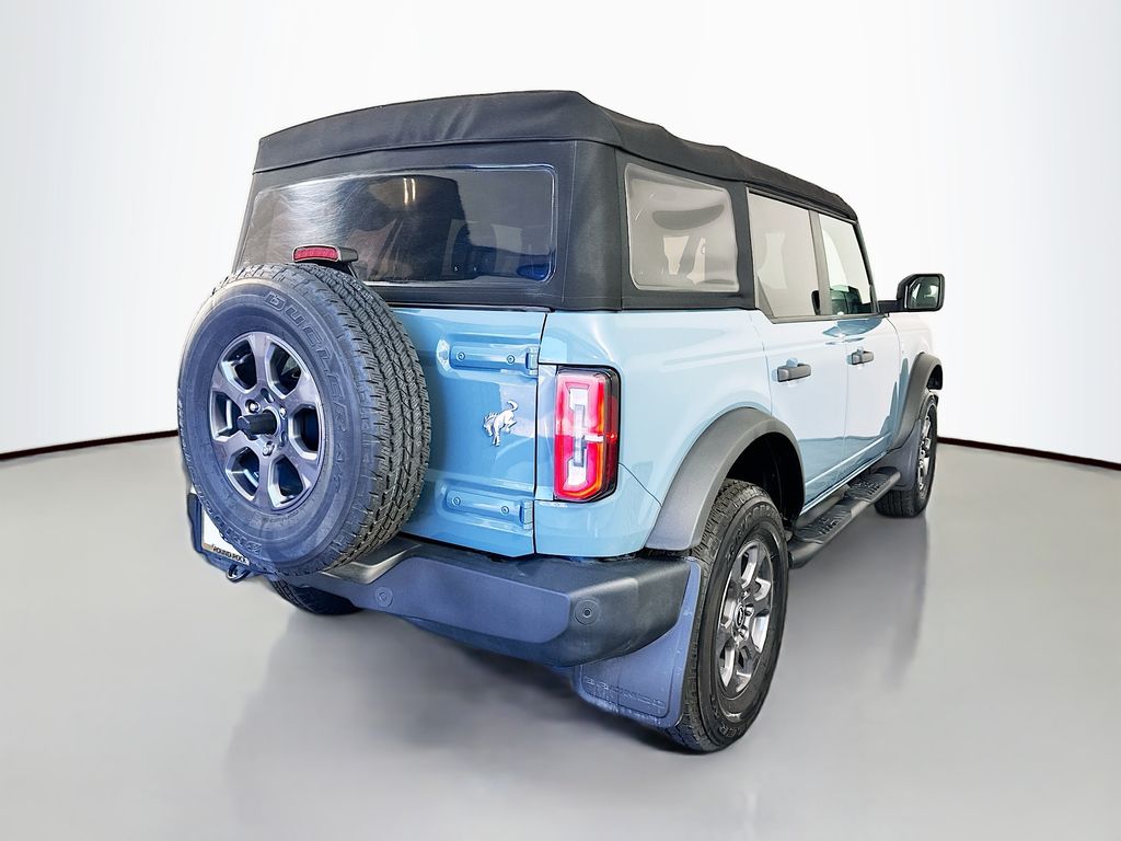 Thumbnail: 2022 Ford Bronco - 5