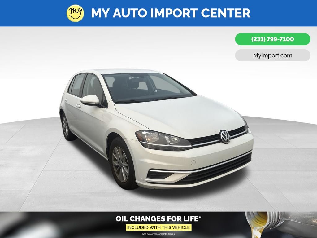  2018 Volkswagen Golf TSI S 4-Door FWD   