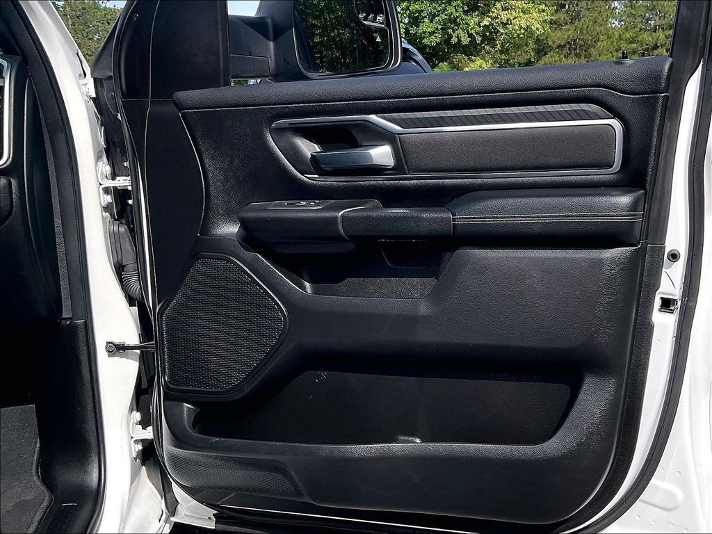2025 Ram 1500 — photo 26