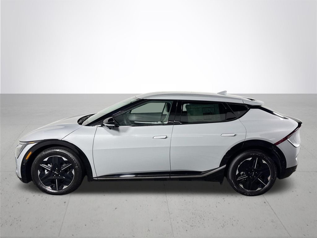 2025 Kia EV6 Wind