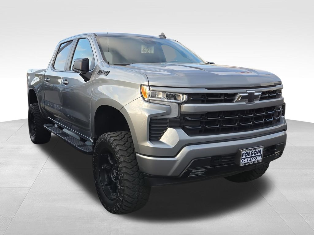 Sterling Gray Metallic 2025 Chevrolet Silverado 1500 Pickup Truck Four-Wheel Drive Automatic