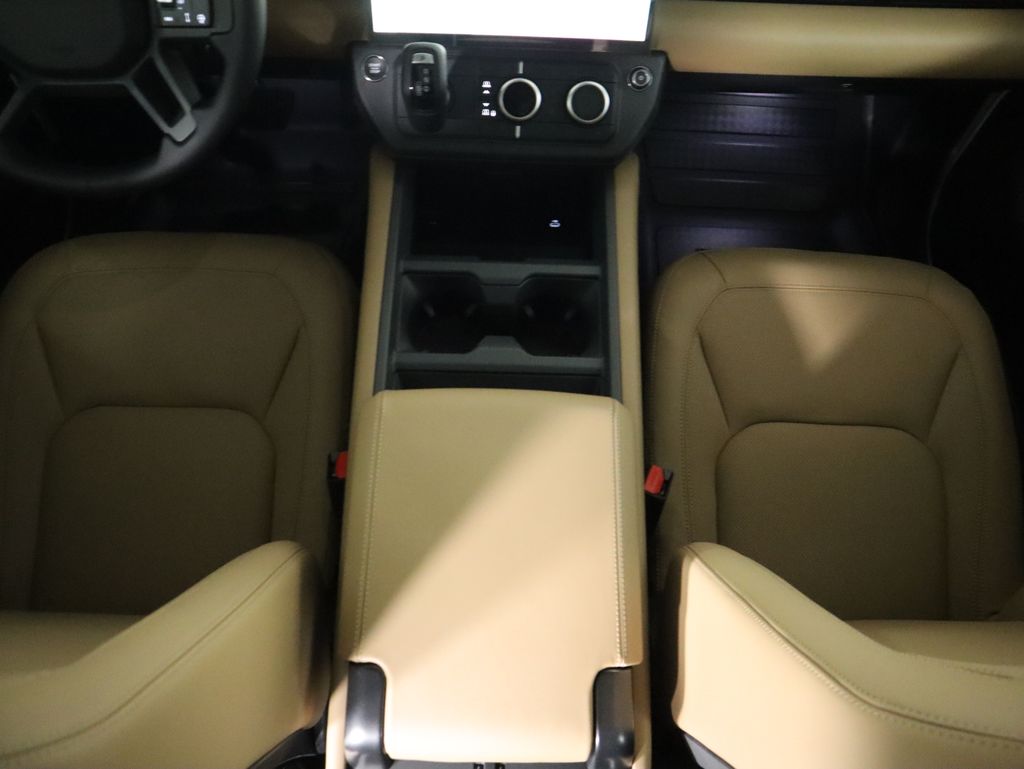 Thumbnail: 2026 Land Rover Defender - 18