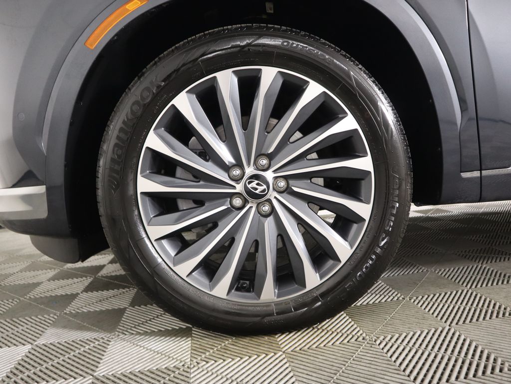 Thumbnail: 2025 Hyundai Palisade - 31