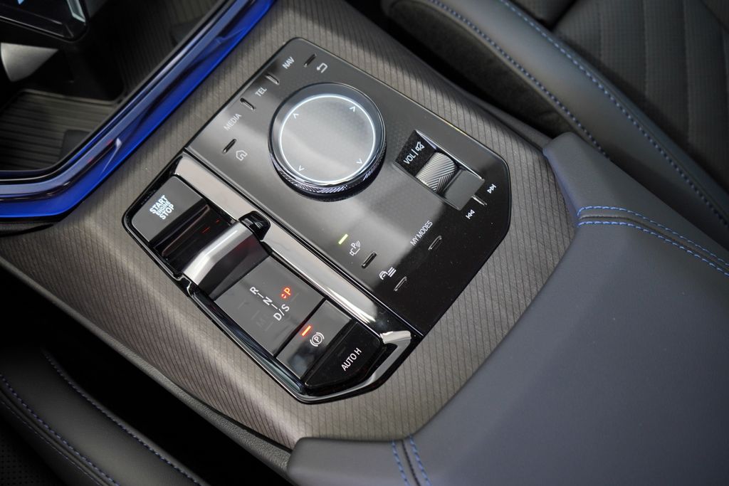 Thumbnail: 2026 BMW X3 - 18