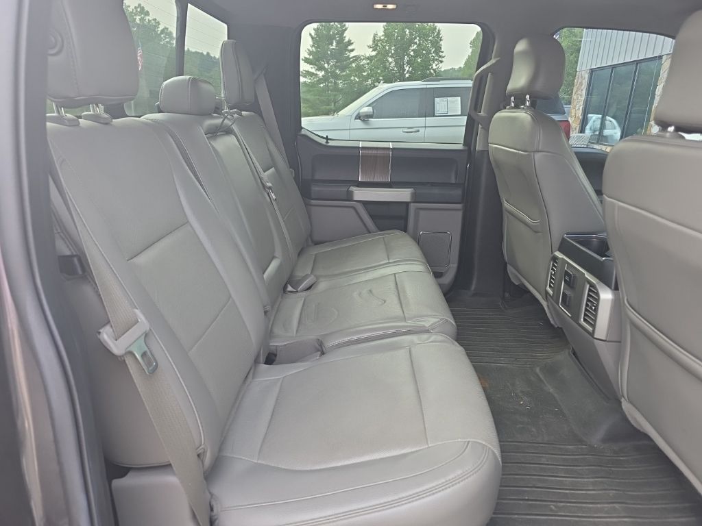 2015 Magnetic Metallic Ford F-150 Lariat RWD Truck