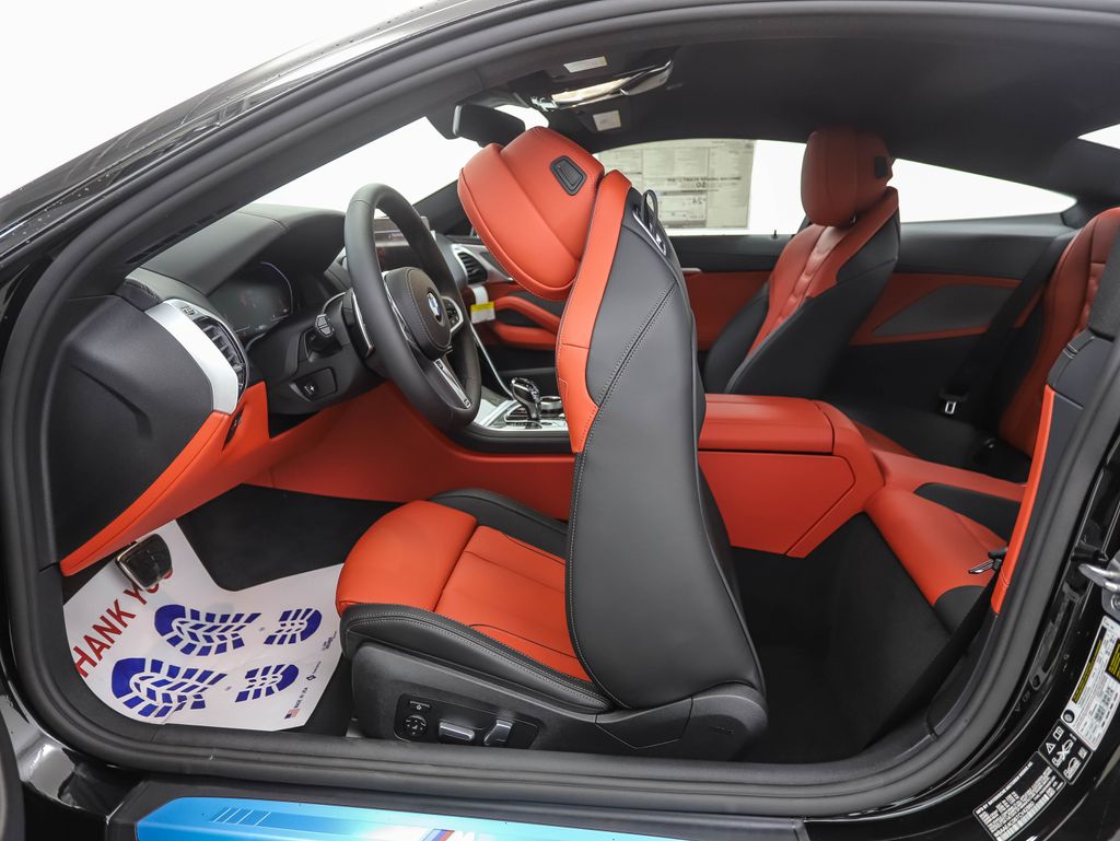 Thumbnail: 2026 BMW 8 Series - 21