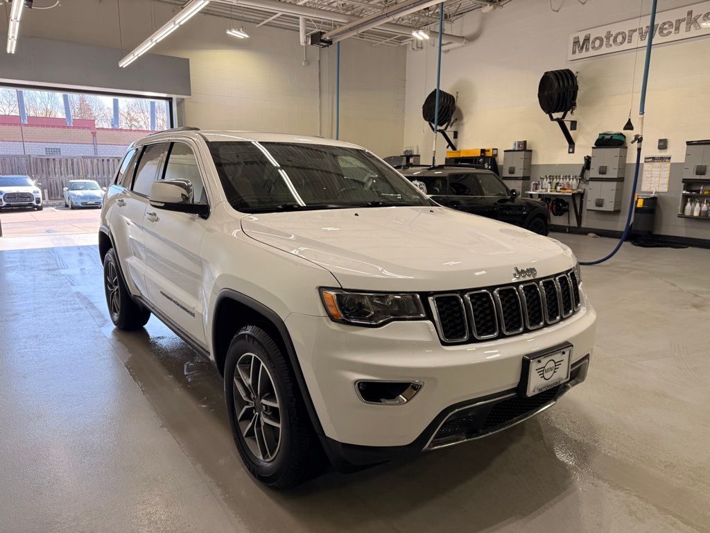 Thumbnail: 2021 Jeep Grand Cherokee - 7