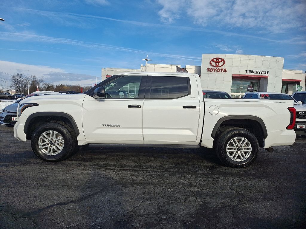 Thumbnail: 2023 Toyota Tundra - 7