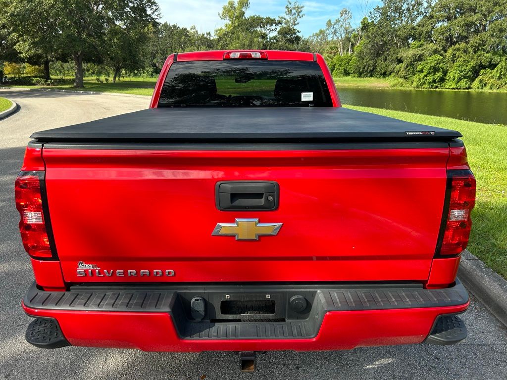 Thumbnail: 2018 Chevrolet Silverado 1500 - 4