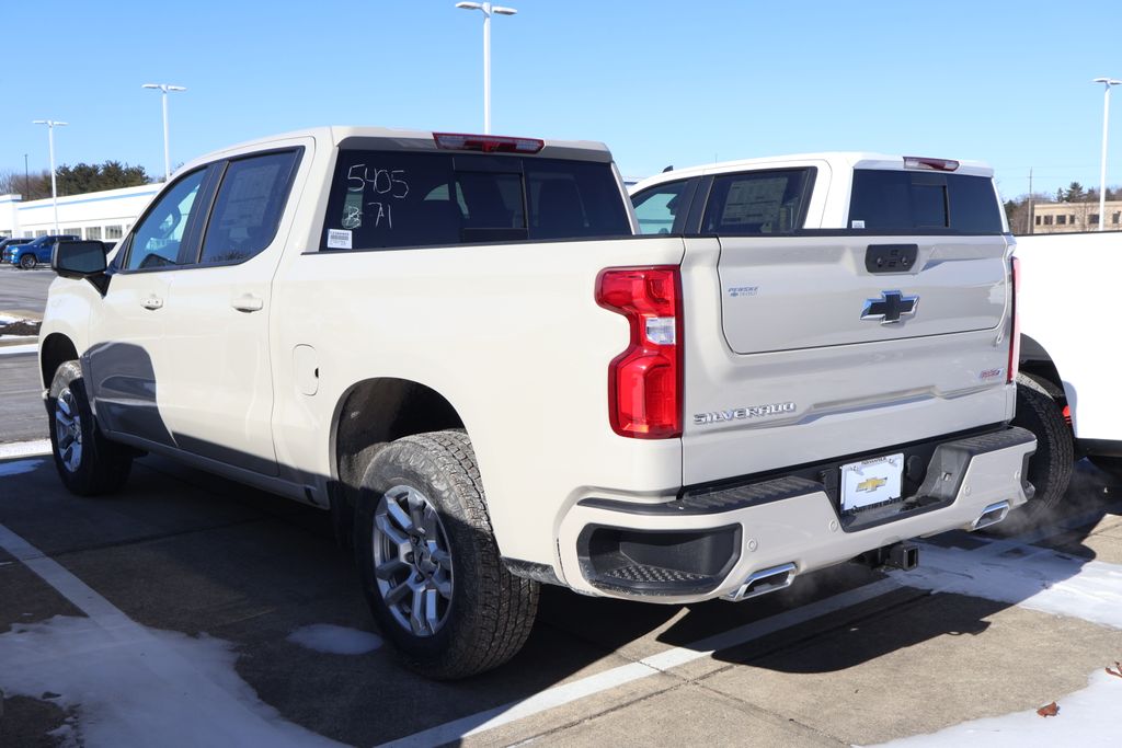 Thumbnail: 2026 Chevrolet Silverado 1500 - 4