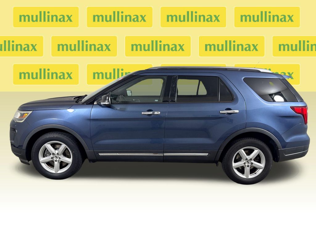 Certified Used 2018 Blue Ford XLT image 12