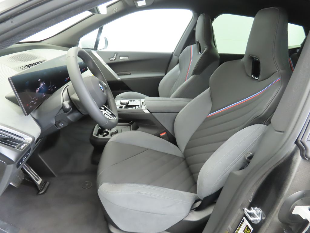 Thumbnail: 2026 BMW iX - 19