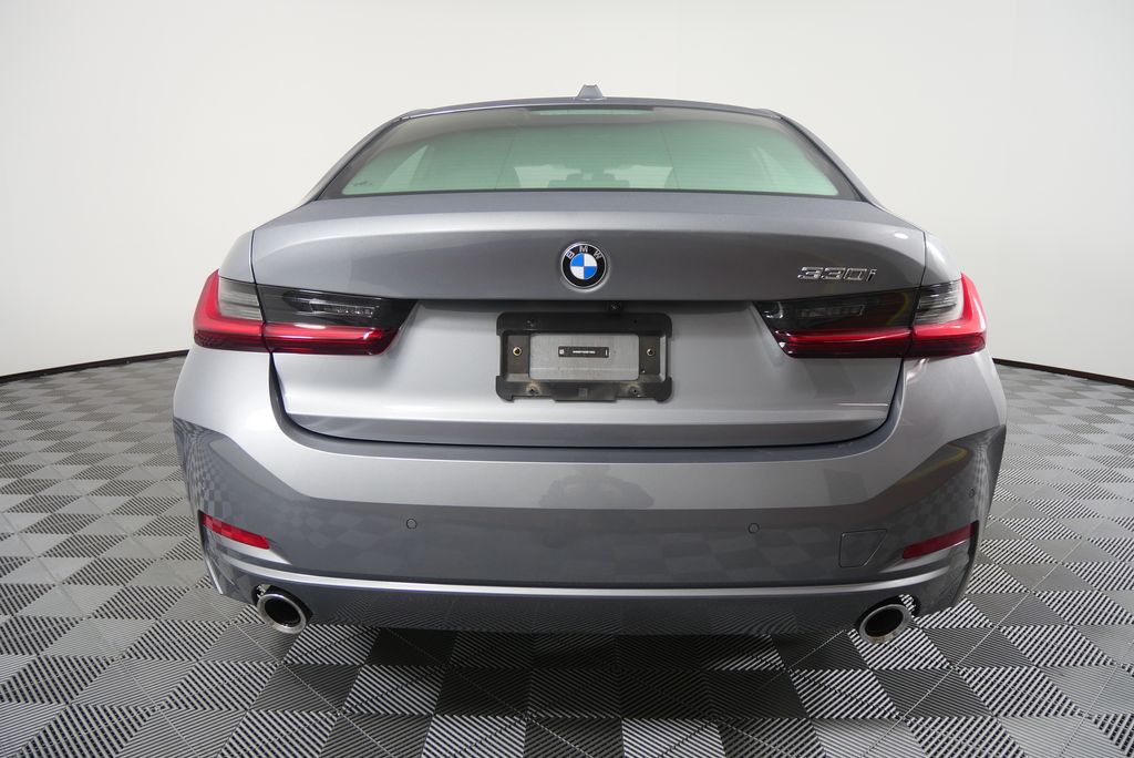 Thumbnail: 2024 BMW 3 Series - 4