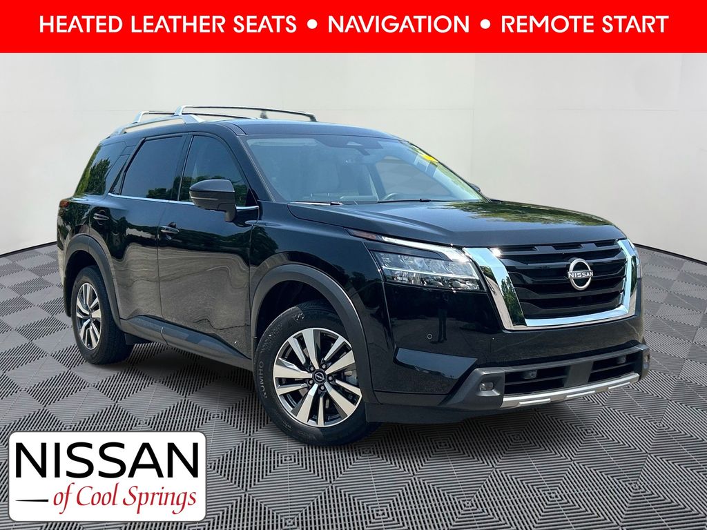 Super Black 2024 Nissan Pathfinder SUV / Crossover Front-Wheel Drive 9-Speed Automatic