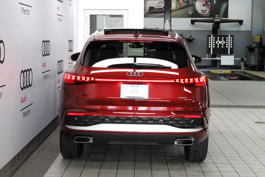 Thumbnail: 2025 Audi Q5 - 5