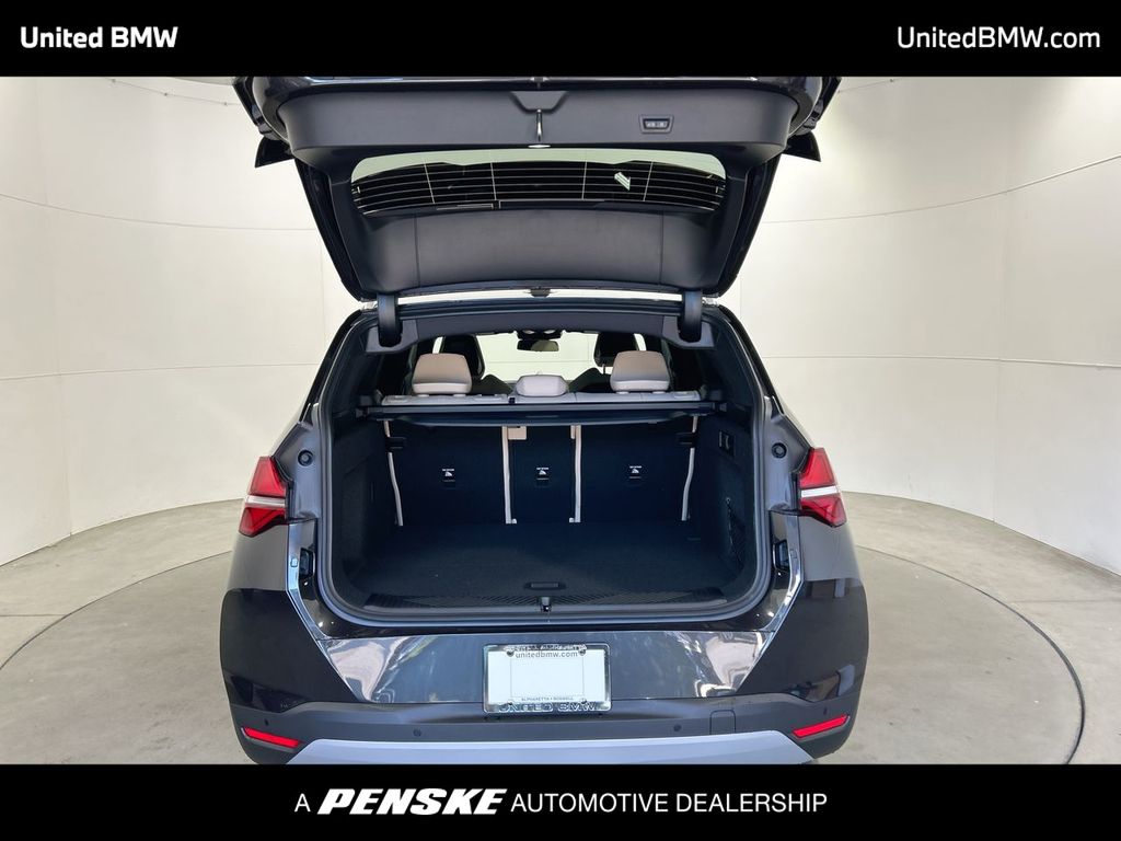 Thumbnail: 2026 BMW X3 - 21