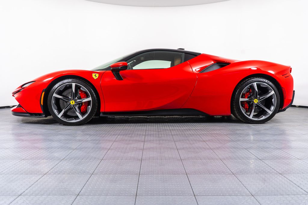 2022 Ferrari SF90 Stradale photo 3