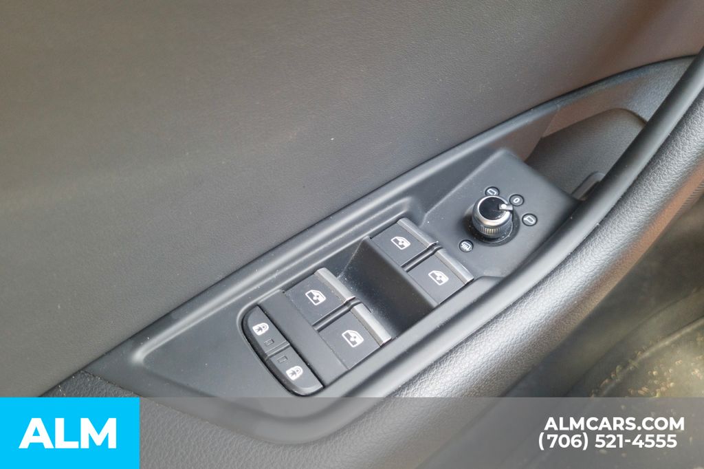 Used 2025  Audi  image 36