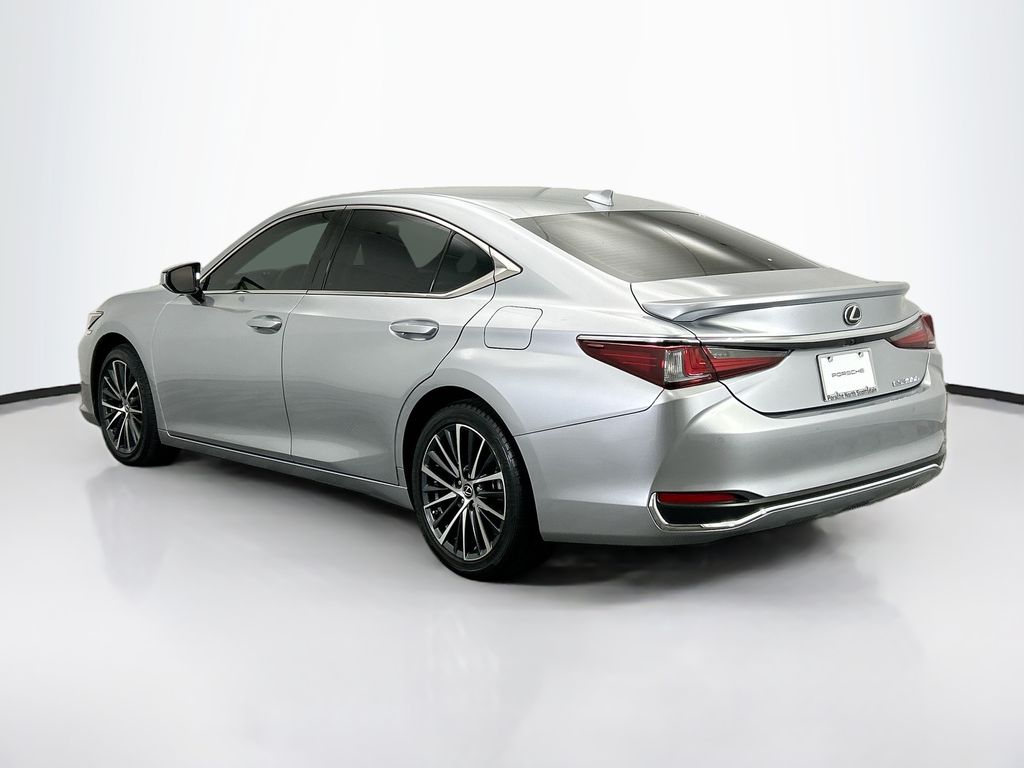 Thumbnail: 2023 Lexus ES - 3