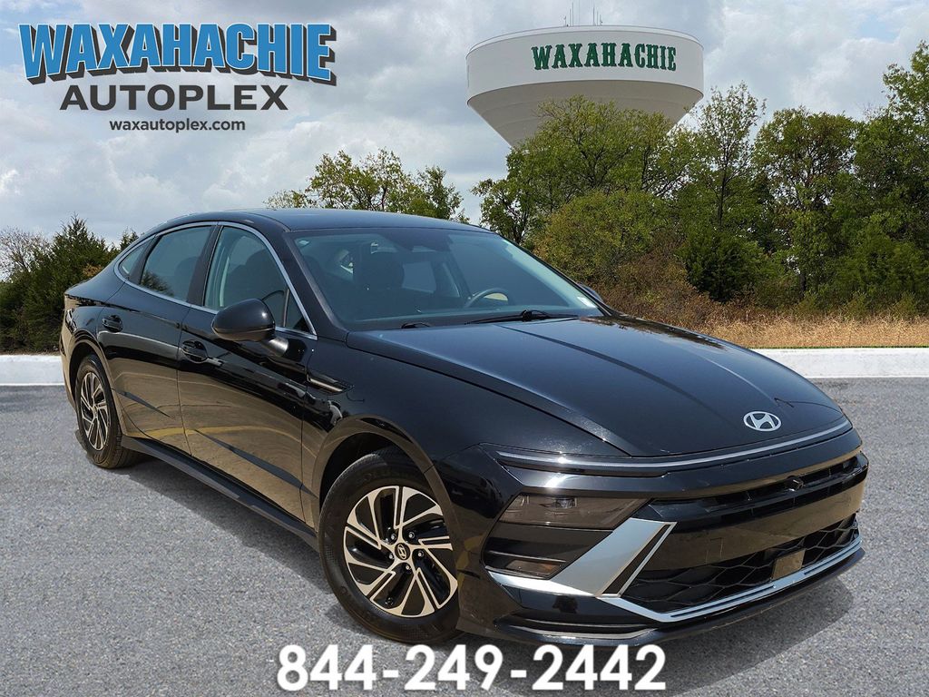 Abyss Black 2026 Hyundai Sonata Hybrid Sedan Front-Wheel Drive 6-Speed Automatic