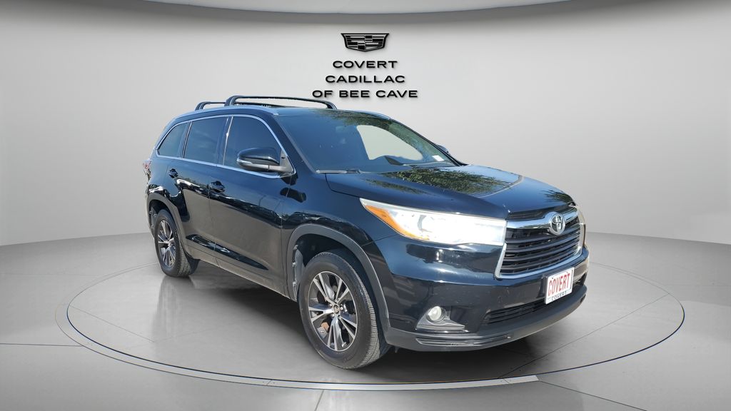 Used Car 2016 Toyota Highlander  Xle V6 For Sale In Austin, Texas