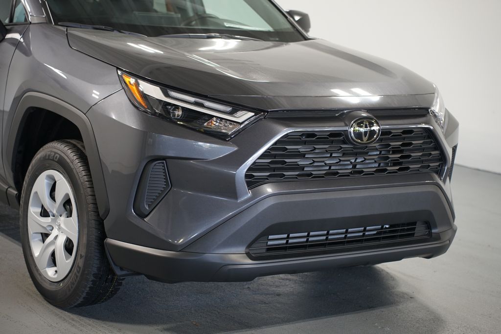 Thumbnail: 2025 Toyota RAV4 - 4