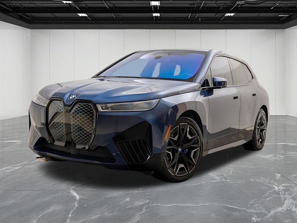 2025 BMW iX M60 AWD