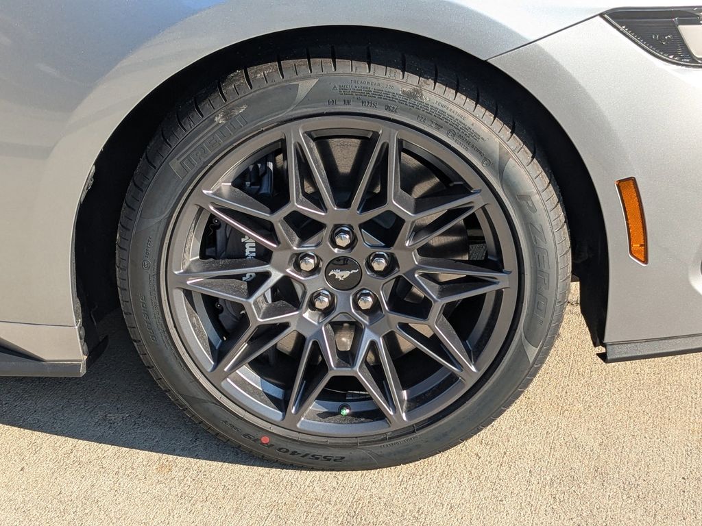 2025 Ford Mustang GT Fastback