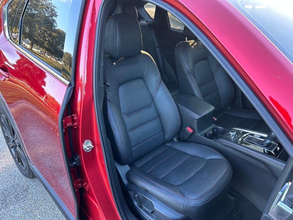 Thumbnail: 2025 Mazda CX-5 - 15