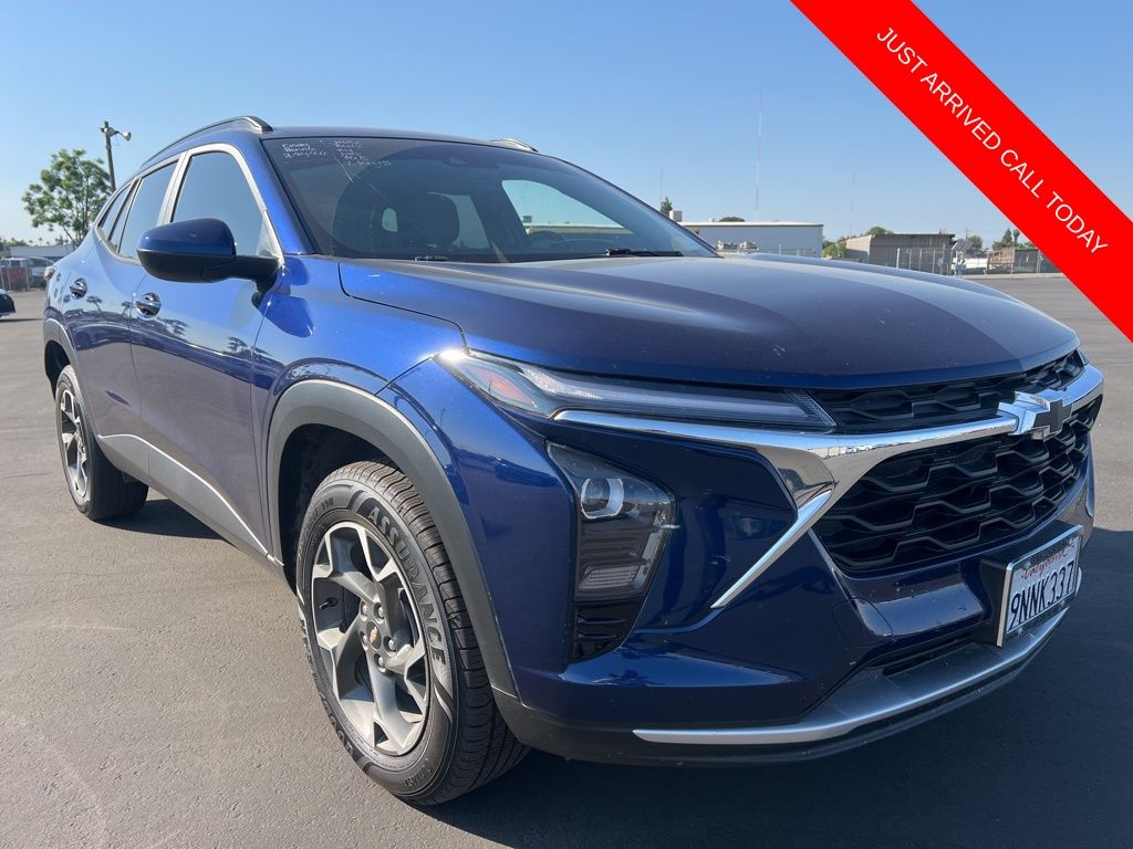 2024 Chevrolet Trax LT FWD