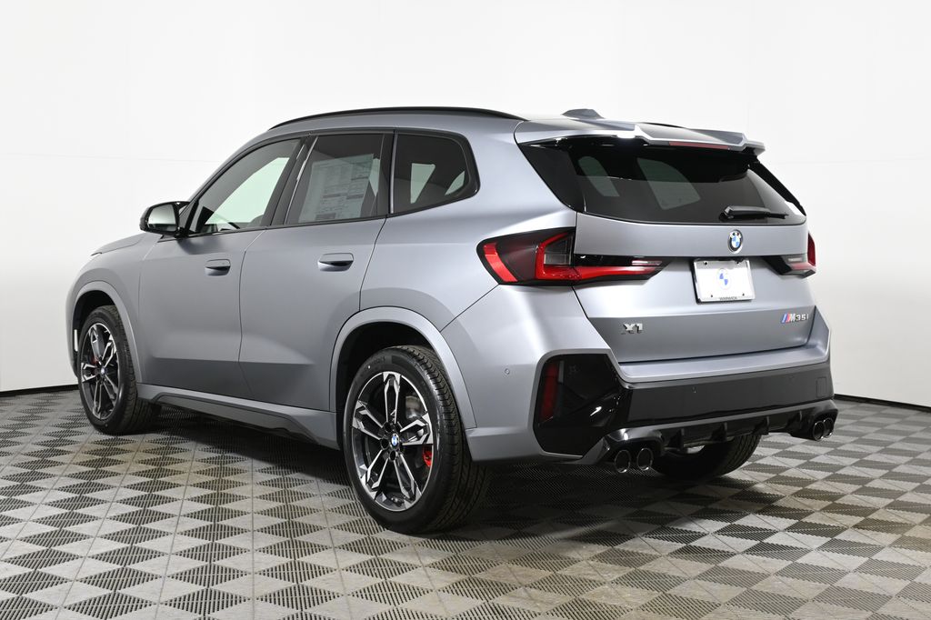 Thumbnail: 2026 BMW X1 - 5