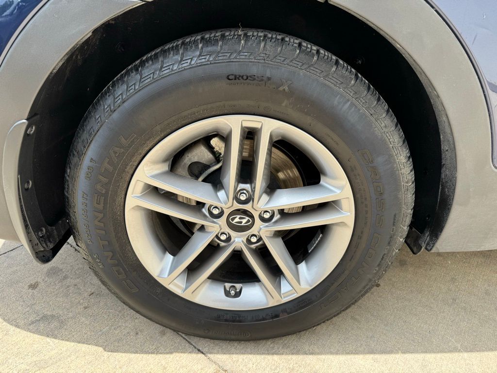 Used Car 2018 Hyundai Santa Fe Sport  2.4 Base For Sale Under $20,000 In Georgetown, Texas