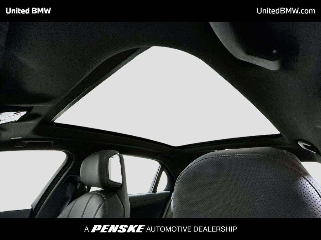 Thumbnail: 2025 BMW 7 Series - 19