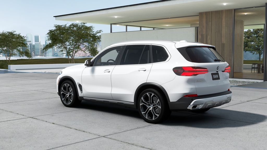Thumbnail: 2026 BMW X5 - 25