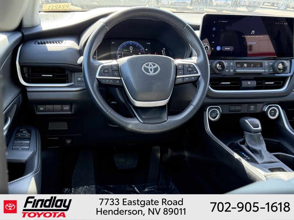 Used 2025 Toyota Grand Highlander SUV