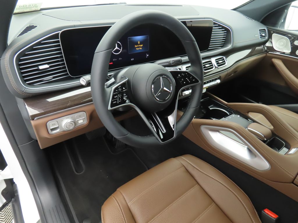 Thumbnail: 2026 Mercedes-Benz GLE - 9