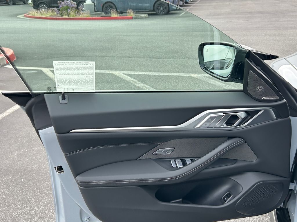 Thumbnail: 2025 BMW i4 - 11