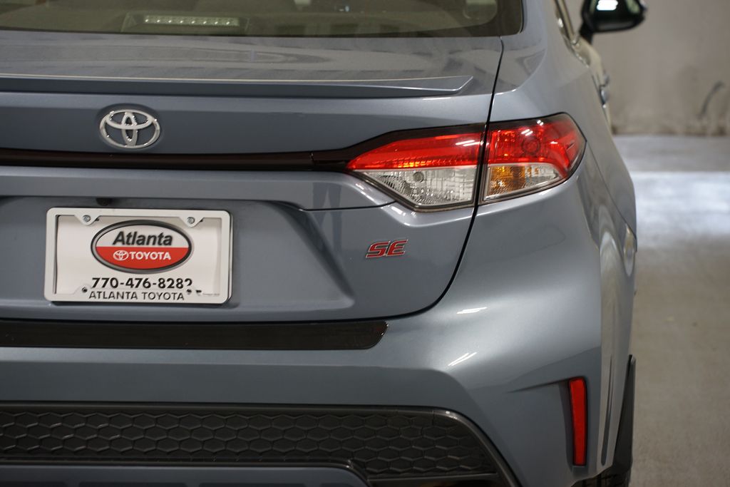 Thumbnail: 2022 Toyota Corolla - 10