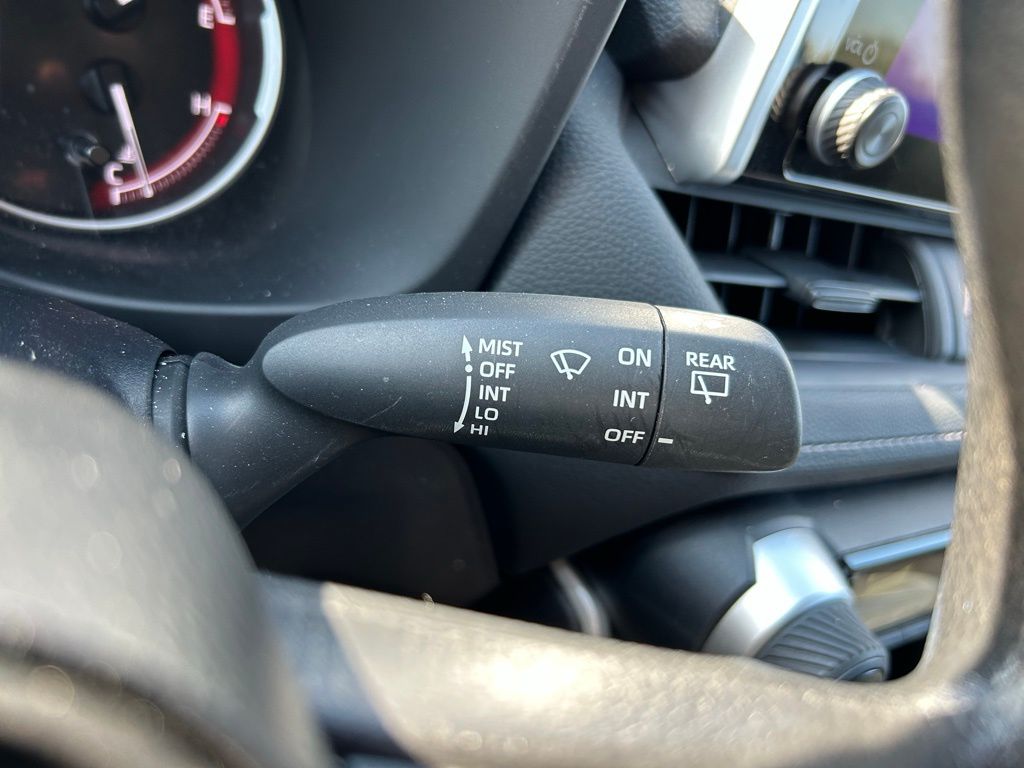 Thumbnail: 2024 Toyota RAV4 - 18