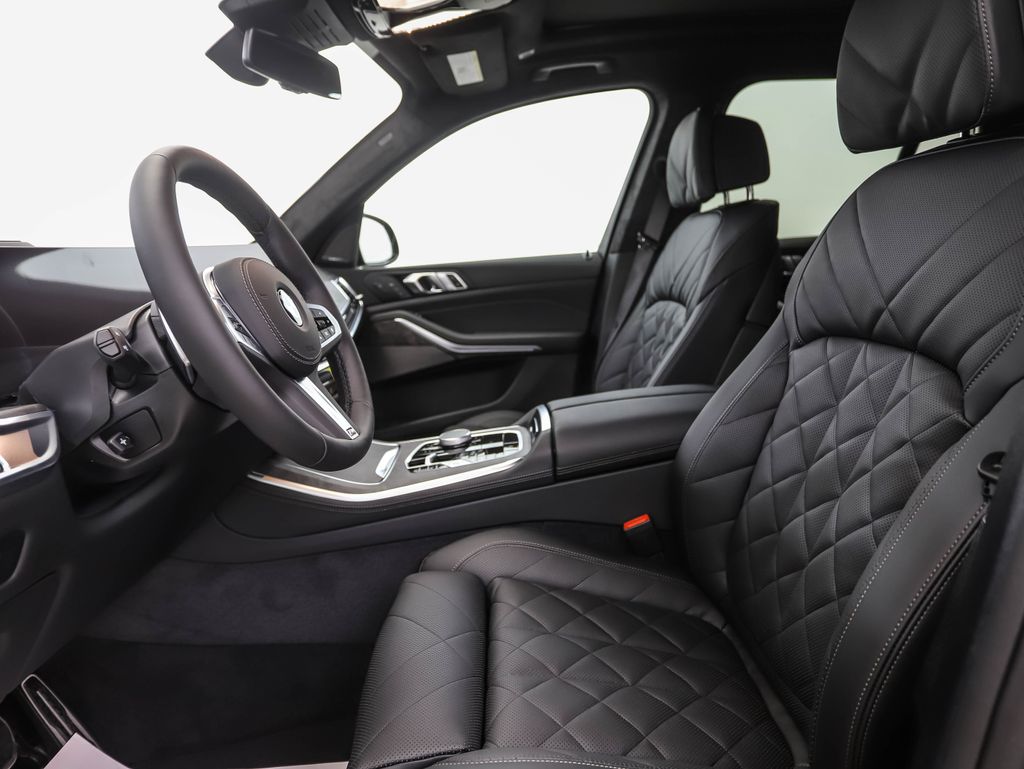 2026 BMW X5 xDrive40i 11