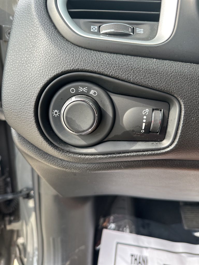 2019 Sting-Gray Clearcoat Jeep Renegade Sport FWD SUV