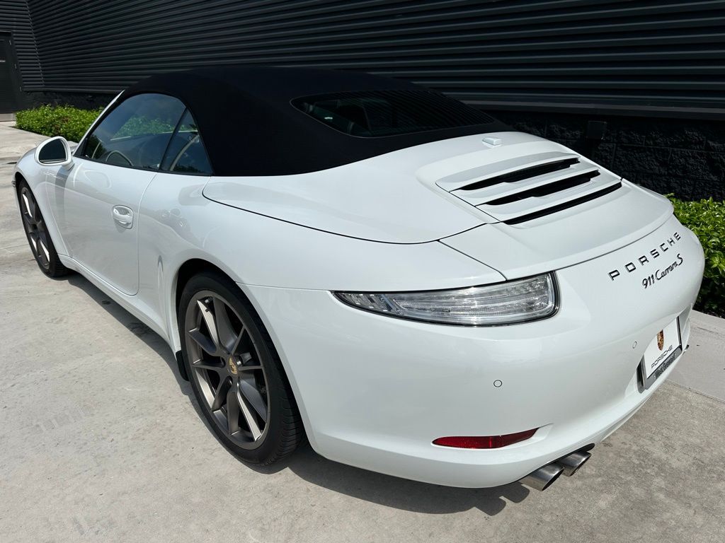 2013 Porsche 911 Carrera S 3