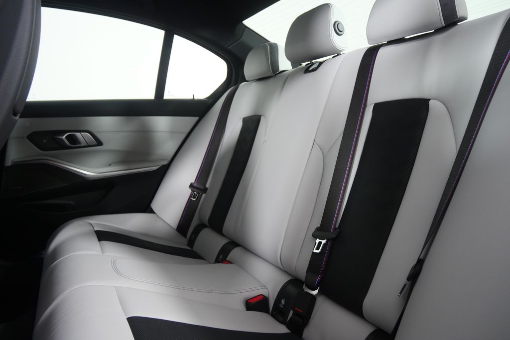 Thumbnail: 2026 BMW M3 - 19