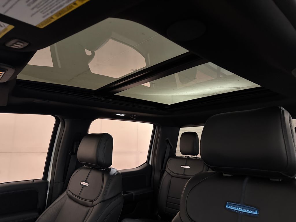 New 2026 White Ford Platinum image 31