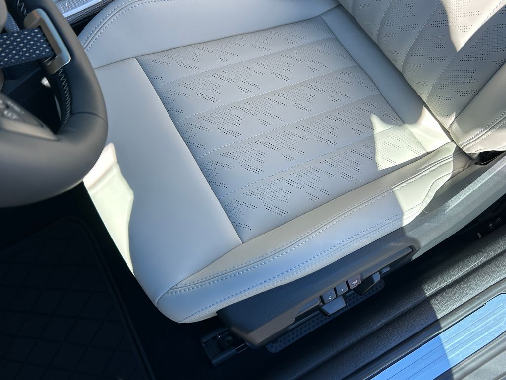 Thumbnail: 2026 MINI Cooper - 15